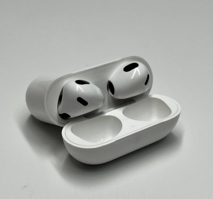 AirPods 3